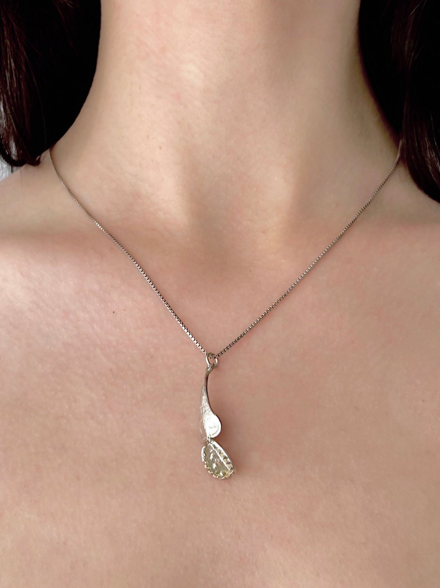 COLLAR MINI VENUS