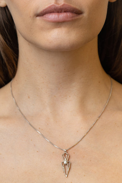 ARACNE MINI CONJUNTO PLATA (Collar + Pendientes)