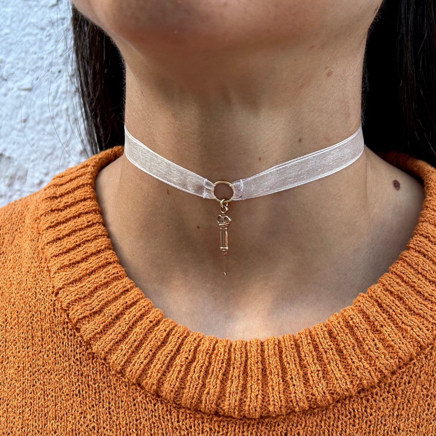 CHOKER ORO (blanco roto)