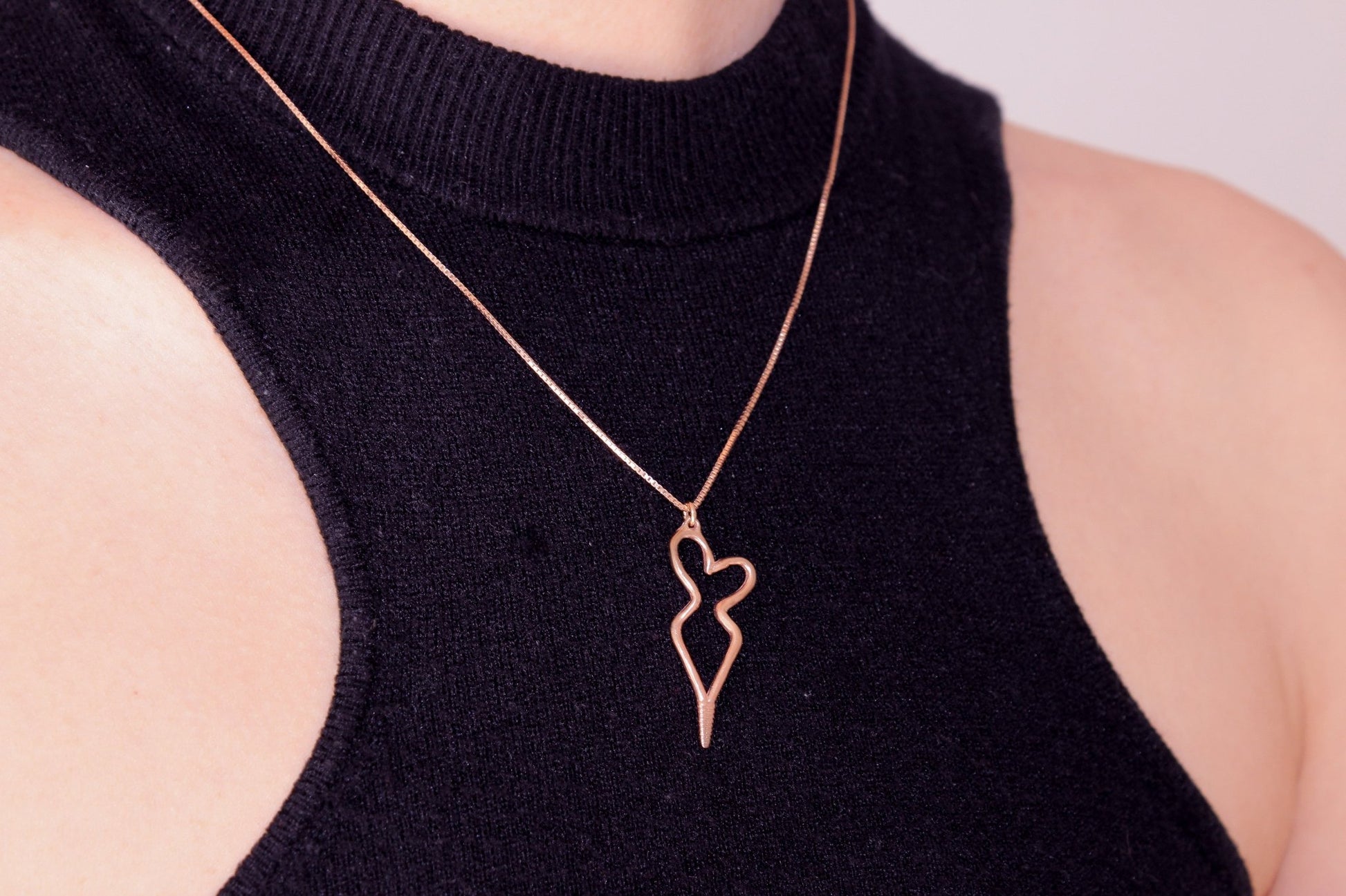 Rose gold 'Medusa' necklace - BOSSQUE