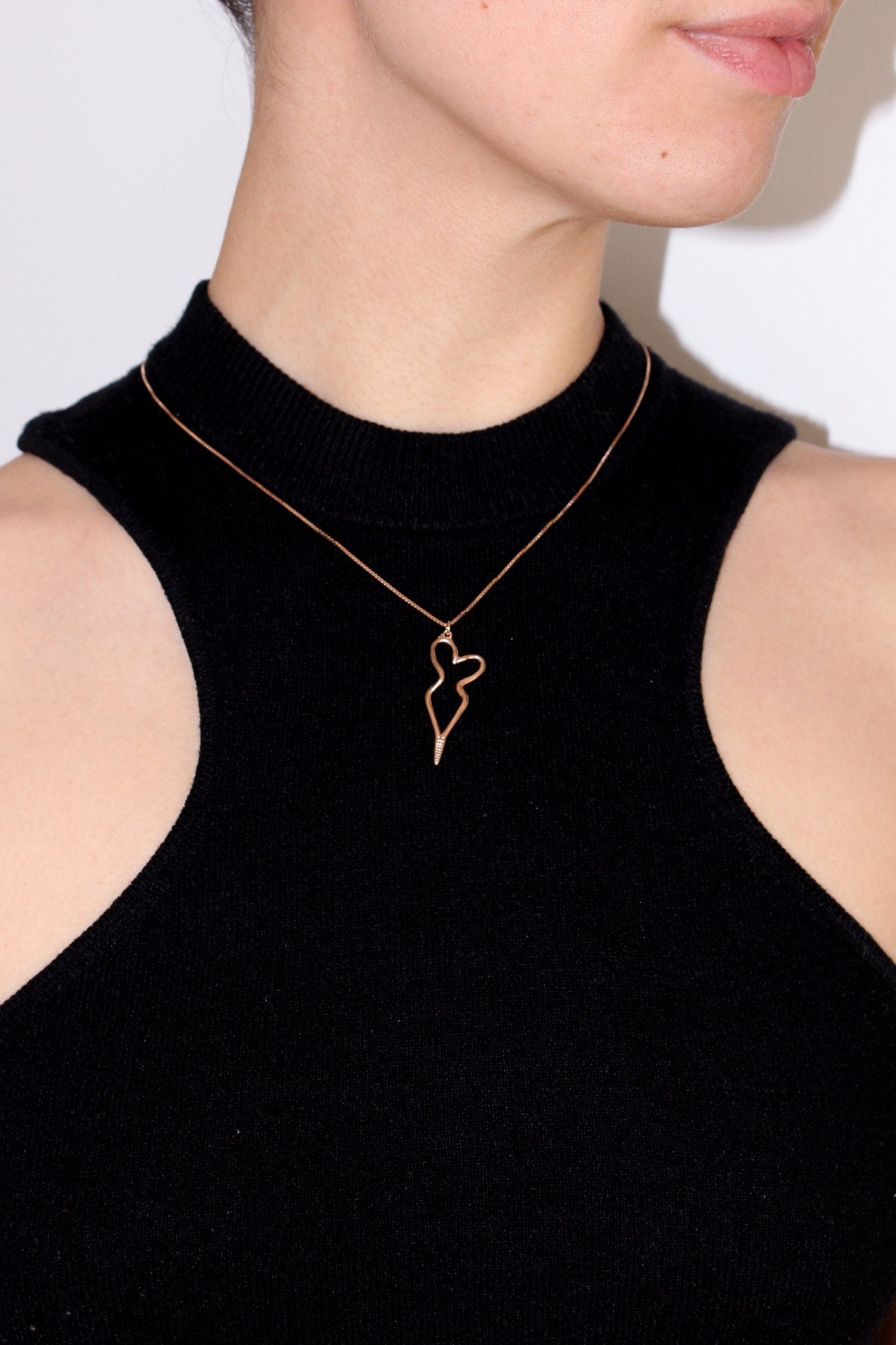 Rose gold 'Medusa' necklace - BOSSQUE