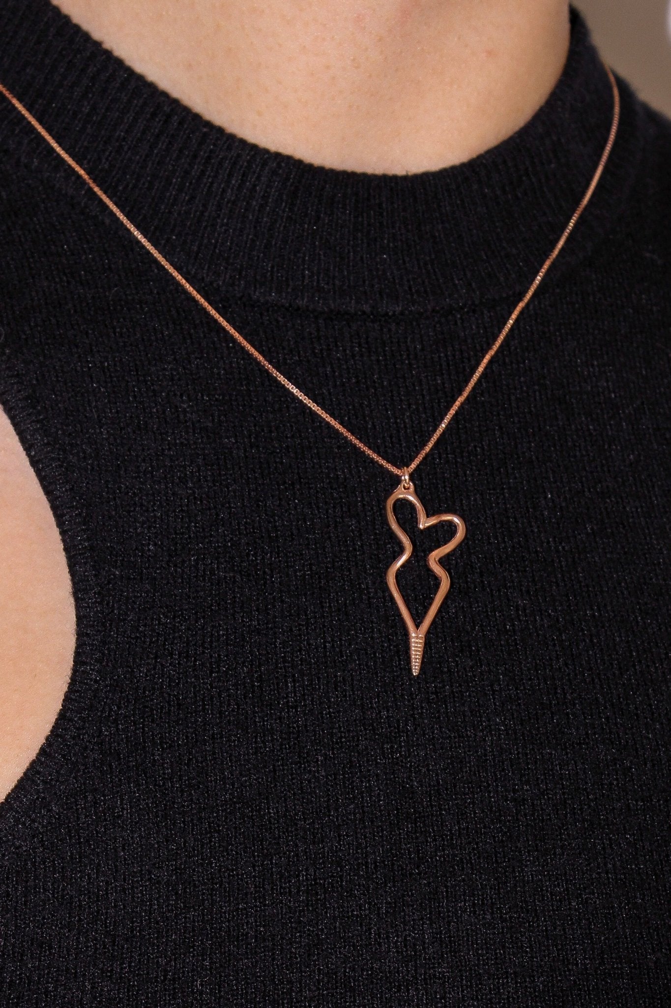 Rose gold 'Medusa' necklace - BOSSQUE